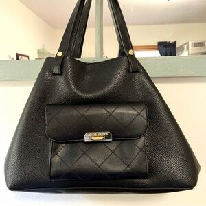 Steve Madden Black Tote/Bag/Purse with gold accents and Quilted Pocket